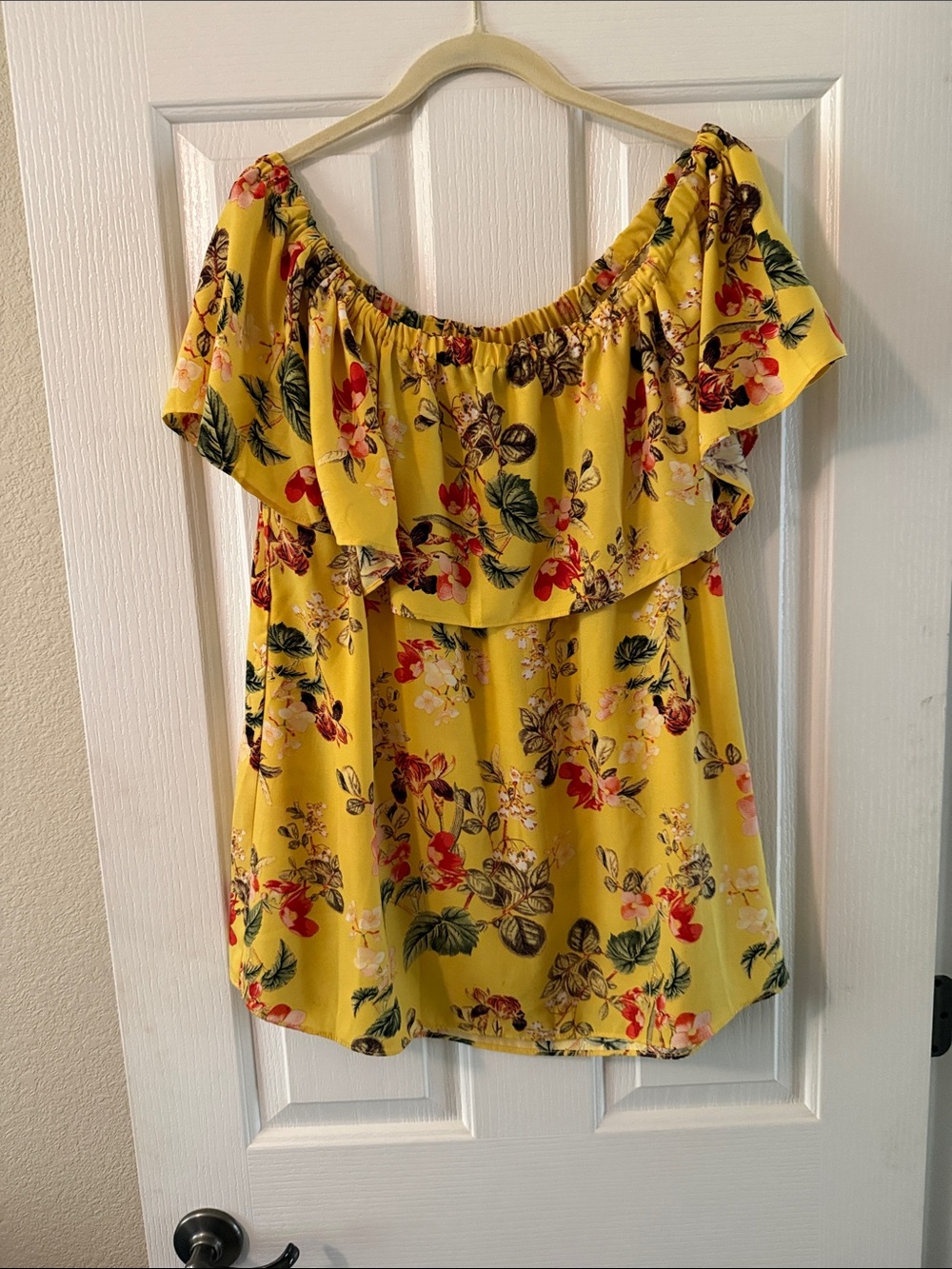 Rose & Olive Yellow Floral Off-Shoulder Camisole